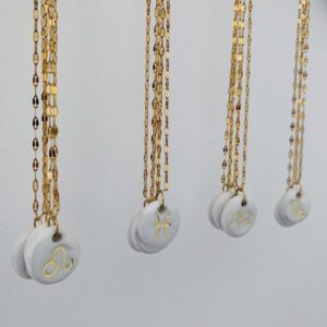 collier signe du zodiaque "astra" blanc
